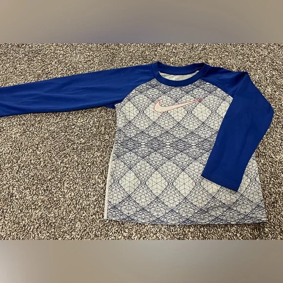 Nike Boys Lot EUC Size 7 Under Armour (3) - Picture 4 of 4